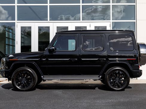 Used 2025 Mercedes-Benz G 550 image 5