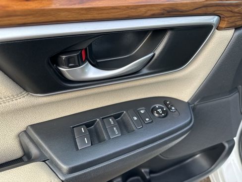 Used 2019 Honda CR-V EX image 21