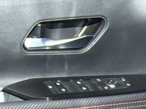 New 2026 Nissan Kicks SR w/ Cold Weather Package image 22