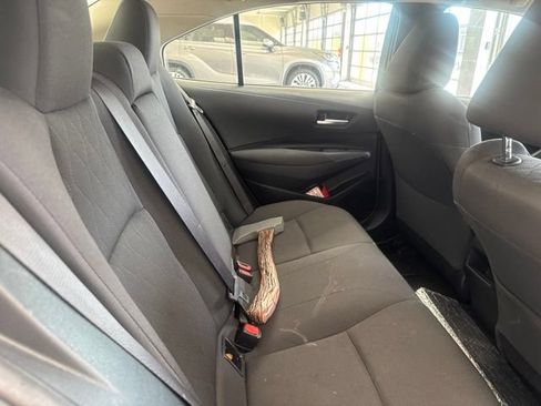 Used 2020 Toyota Corolla LE FWD image 13