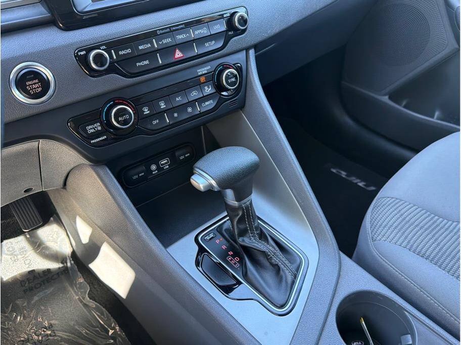 Used 2019 Kia Niro LX FWD image 14