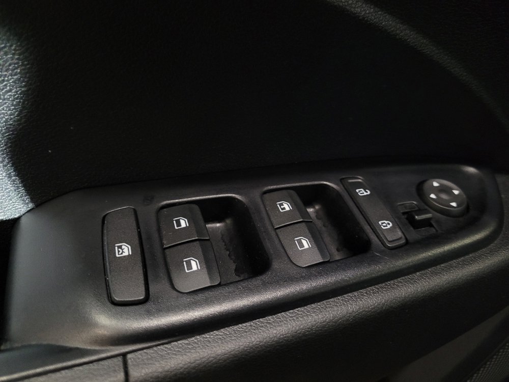 Used 2021 Hyundai Venue SE FWD image 27