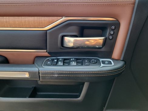 Used 2019 RAM 2500 Limited AWD/4WD image 17