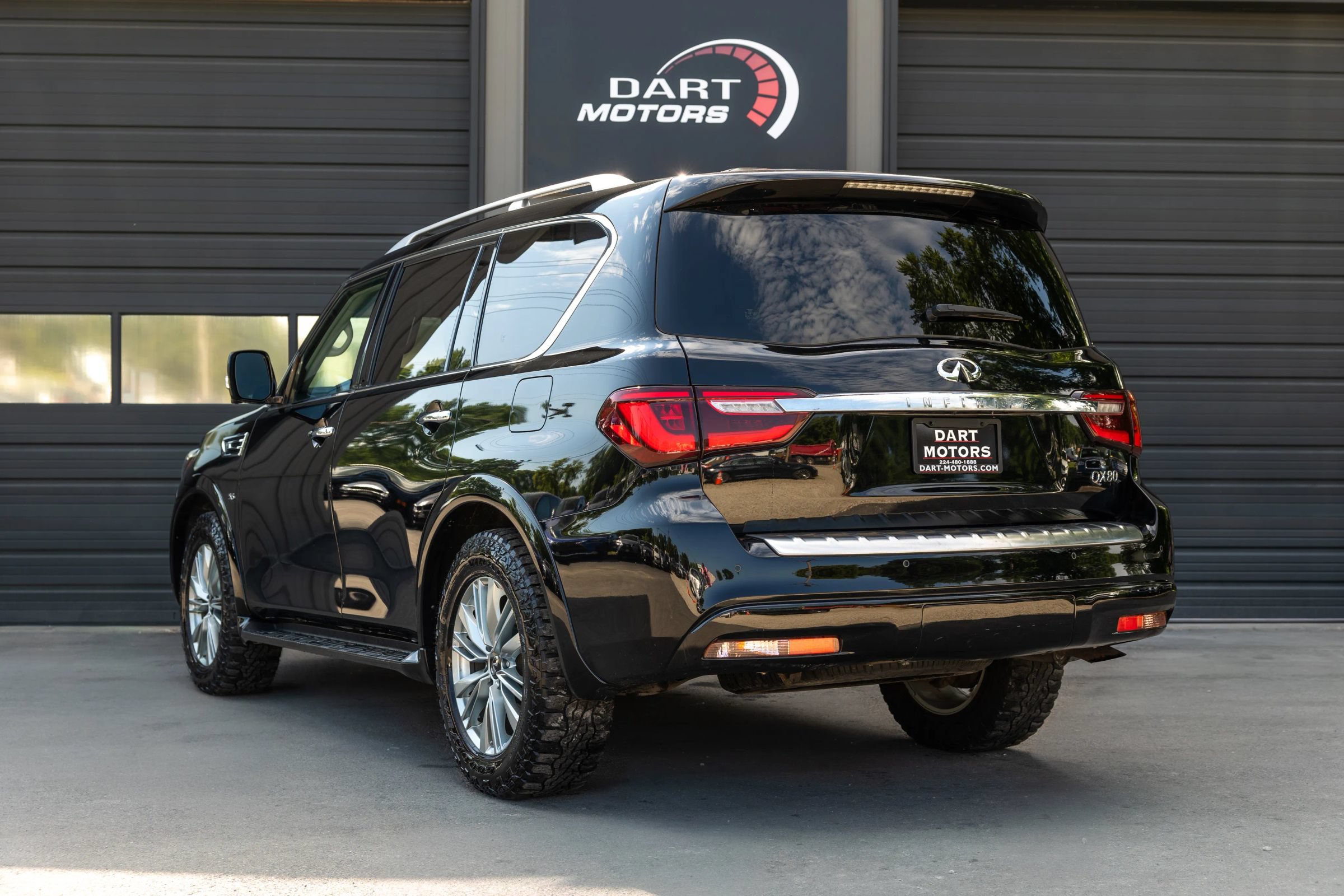 Used 2019 INFINITI QX80 Luxe w/ Proassist Package AWD/4WD image 5