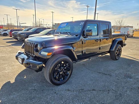 Used 2021 Jeep Gladiator Overland image 7