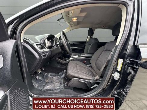 Used 2018 Dodge Journey SE w/ Blacktop Package image 13