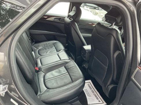 Used 2017 Lincoln MKZ Reserve w/ Technology Package image 19