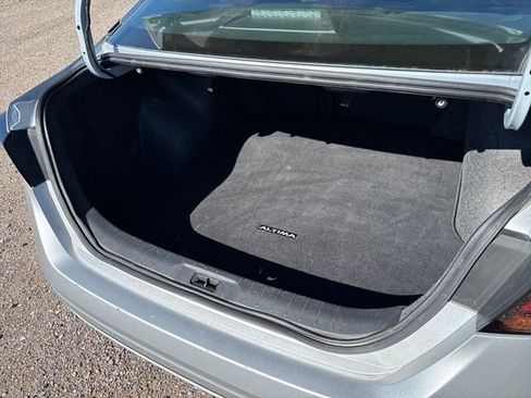 Used 2023 Nissan Altima 2.5 SV image 28