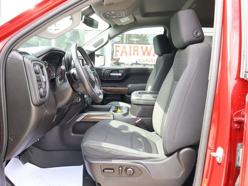 Used 2021 Chevrolet Silverado 1500 LT Trail Boss w/ Convenience Package II image 14