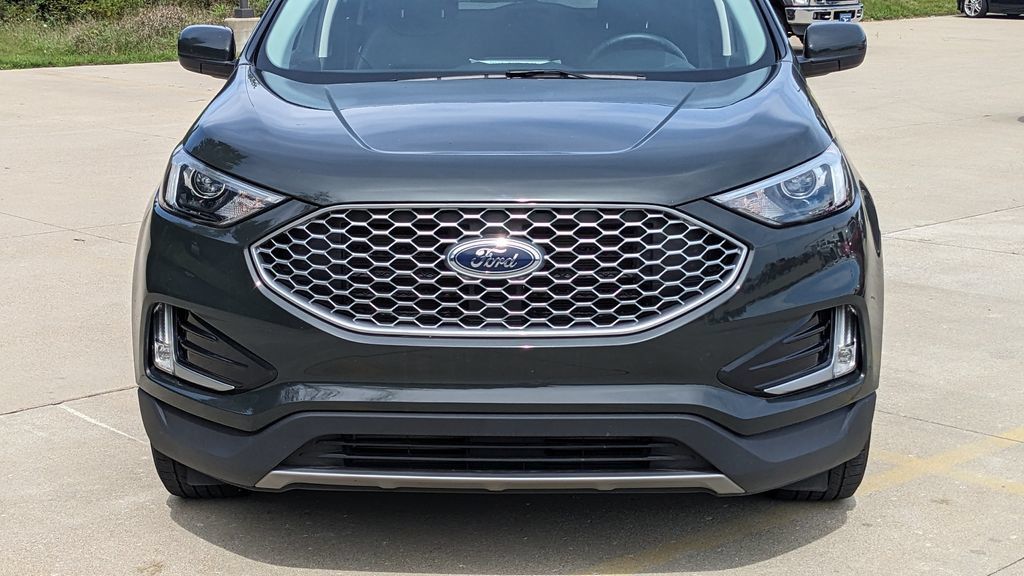 Certified 2023 Ford Edge SEL w/ Convenience Package AWD/4WD image 9