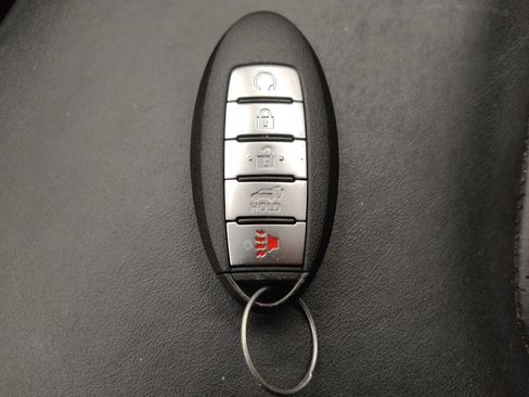 Used 2019 Nissan Armada SL w/ Premium Package image 32