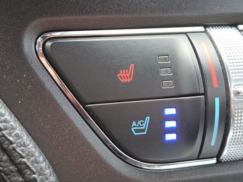 Used 2016 Ford Mustang GT Premium w/ Equipment Group 401A image 5