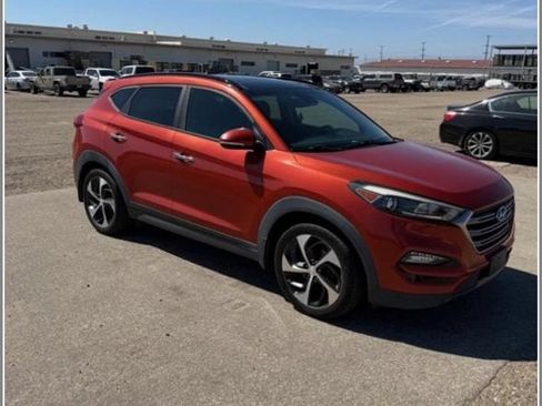 Used 2016 Hyundai Tucson Limited w/ Option Group 03 AWD/4WD image 1