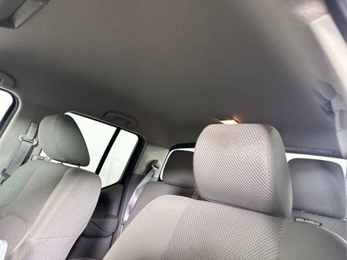 Used 2016 Nissan Frontier SV w/ SV Value Truck Package image 12