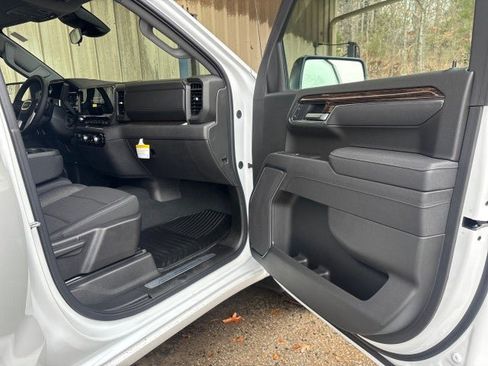 New 2025 GMC Sierra 1500 Elevation image 45