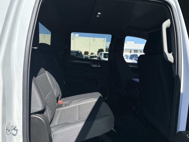 Certified 2026 Chevrolet Silverado 1500 LT AWD/4WD image 24