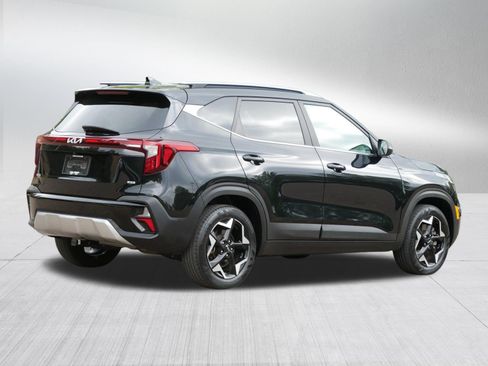 Certified 2024 Kia Seltos EX AWD/4WD image 7