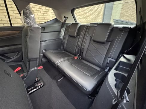 New 2026 Volkswagen Atlas SE image 25