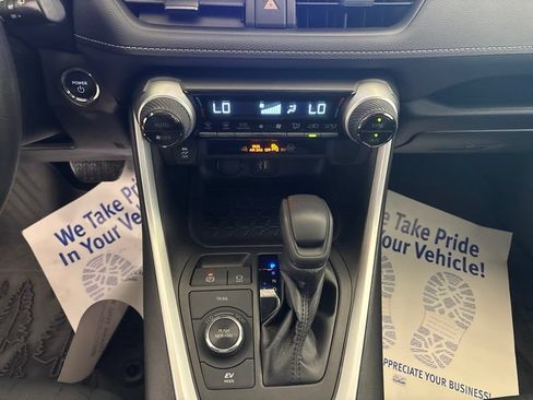 Used 2023 Toyota RAV4 AWD Hybrid image 35