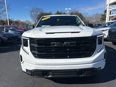 Used 2024 GMC Sierra 1500 Elevation w/ LPO, Elevation Black Package