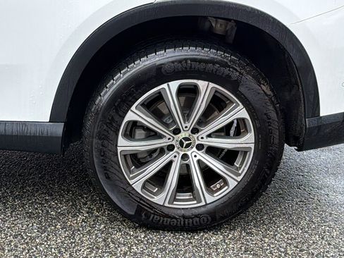 Used 2024 Mercedes-Benz GLC 300 image 12
