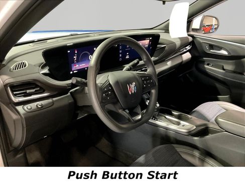 Used 2024 Buick Envista Preferred FWD image 17