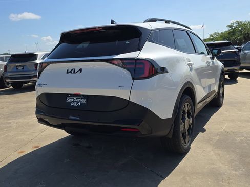 New 2026 Kia Sportage X-Line AWD/4WD image 8