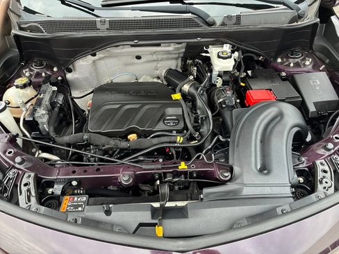 Used 2020 Buick Encore GX Essence w/ Advanced Technology Package FWD image 40