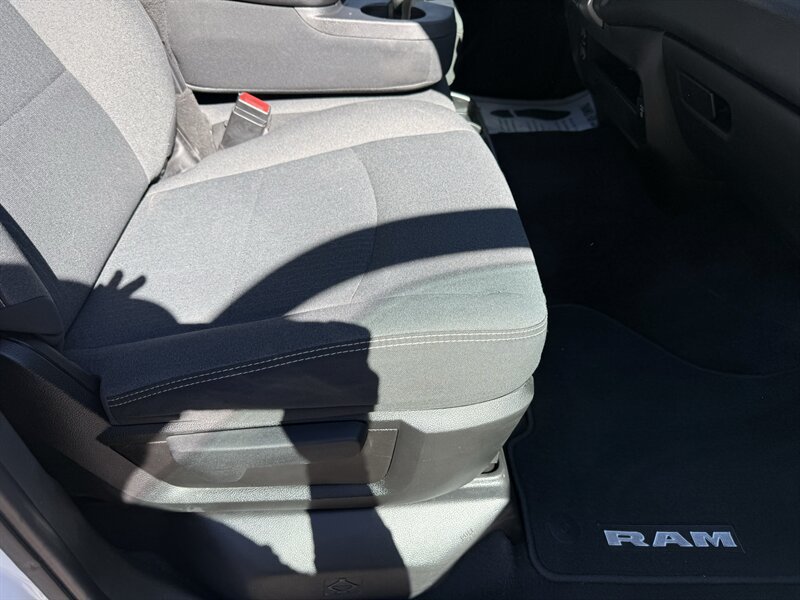 Used 2022 RAM 3500 Tradesman AWD/4WD image 33
