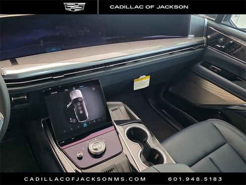 New 2026 Cadillac Escalade IQ Luxury 2 image 23