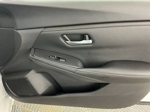 Used 2024 Nissan Sentra SV w/ All-Weather Package FWD image 4