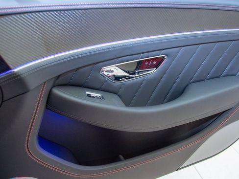 New 2024 Bentley Continental GT image 8