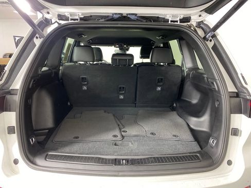 Used 2023 Jeep Grand Cherokee Altitude image 30