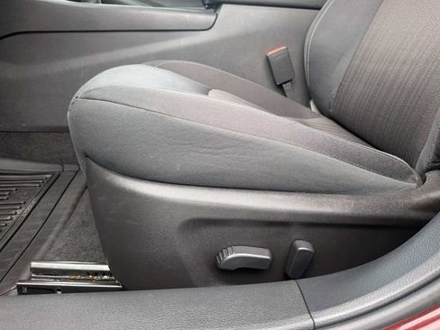 Used 2025 Nissan Altima 2.5 SV FWD image 22