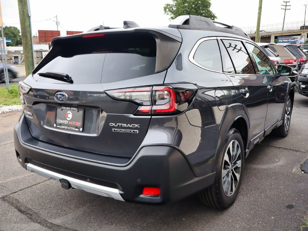 Used 2023 Subaru Outback Touring XT AWD/4WD image 8