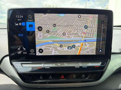 Used 2023 Volkswagen ID.4 Pro S image 21