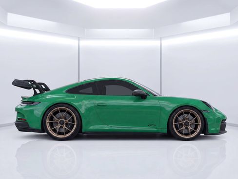 Used 2023 Porsche 911 GT3 RWD image 3