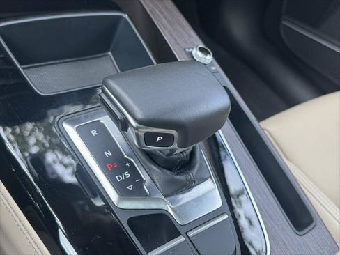Certified 2023 Audi Q5 e Prestige AWD/4WD image 27