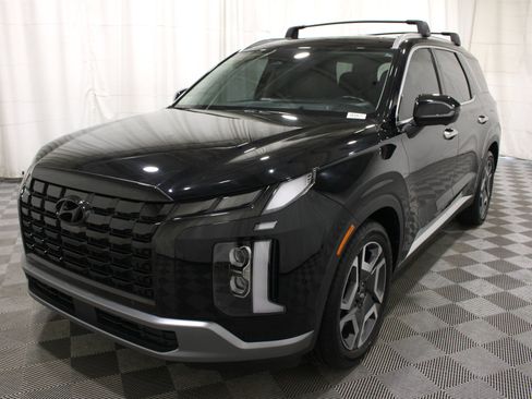 Used 2023 Hyundai Palisade Limited FWD image 39