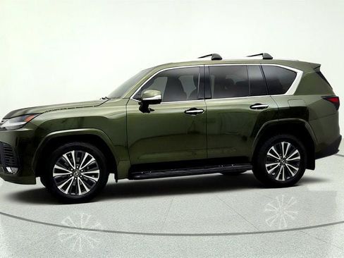 Used 2023 Lexus LX 600 4WD w/ Interior Upgrade Package image 8