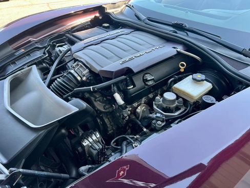 Used 2017 Chevrolet Corvette Stingray Coupe w/ 1LT RWD image 11