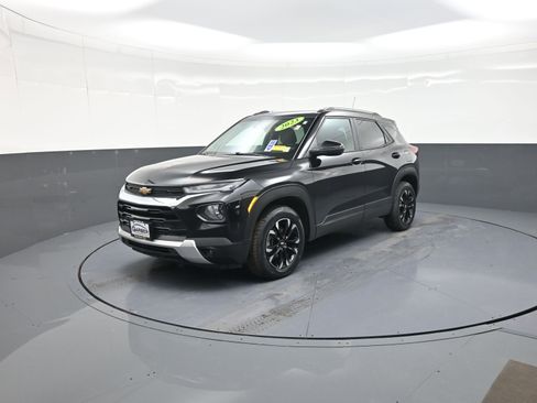 Used 2023 Chevrolet TrailBlazer LT w/ Convenience Package image 7