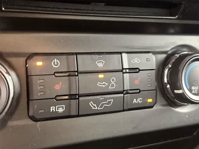 Used 2015 Ford F150 XLT w/ Equipment Group 302A Luxury AWD/4WD image 13