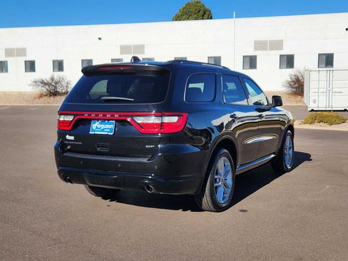 Used 2024 Dodge Durango GT image 3