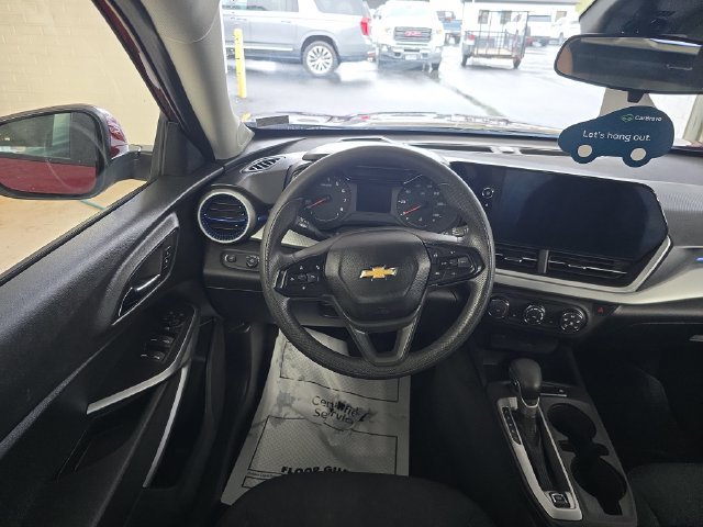 Certified 2024 Chevrolet Trax LS w/ LS Convenience Package FWD image 12