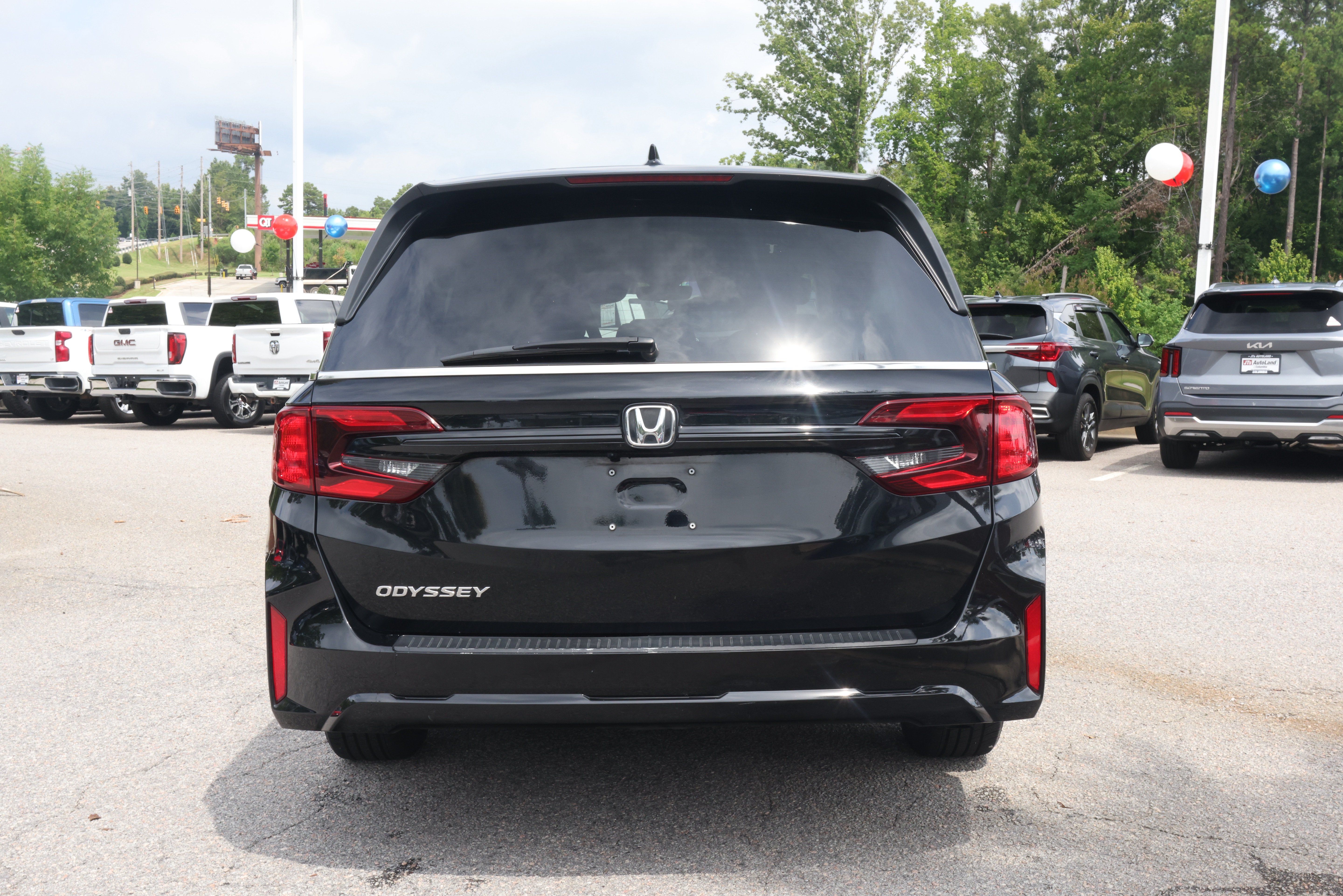 Used 2025 Honda Odyssey EX-L image 4