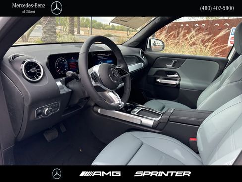 New 2026 Mercedes-Benz GLB 250 image 10