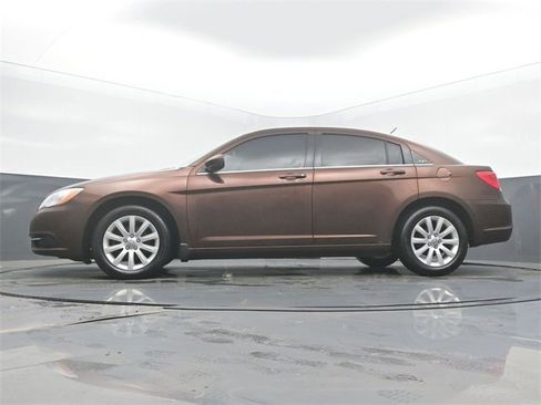 Used 2012 Chrysler 200 Touring image 46