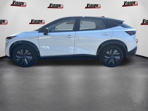 Certified 2023 Nissan Ariya AWD image 8