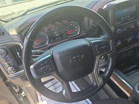 Used 2020 Chevrolet Silverado 1500 LT Trail Boss AWD/4WD image 14
